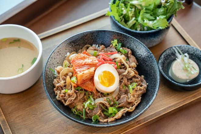 Kimchi Gyu Don / キムチ牛丼